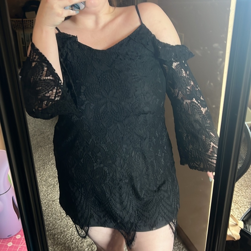 Love, fire Lace Cold Shoulder Dress